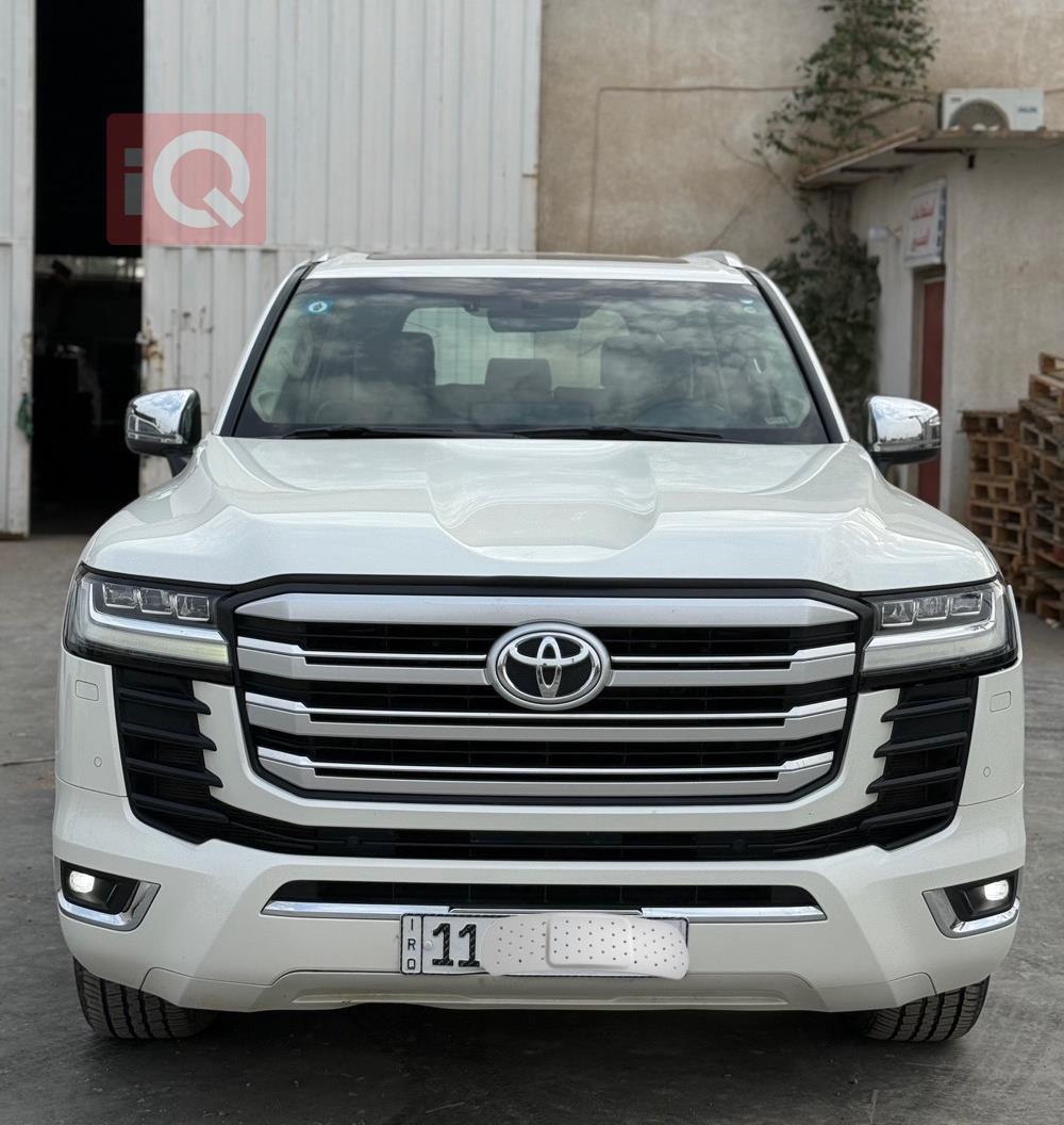 تويوتا لاندكروزر